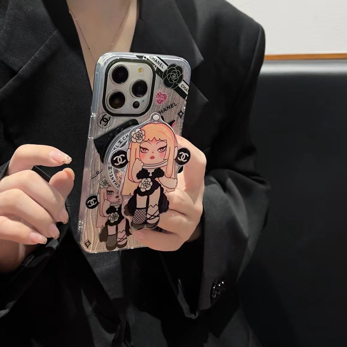 Custodia magnetica per iPhone con motivo ragazze dei cartoni animati