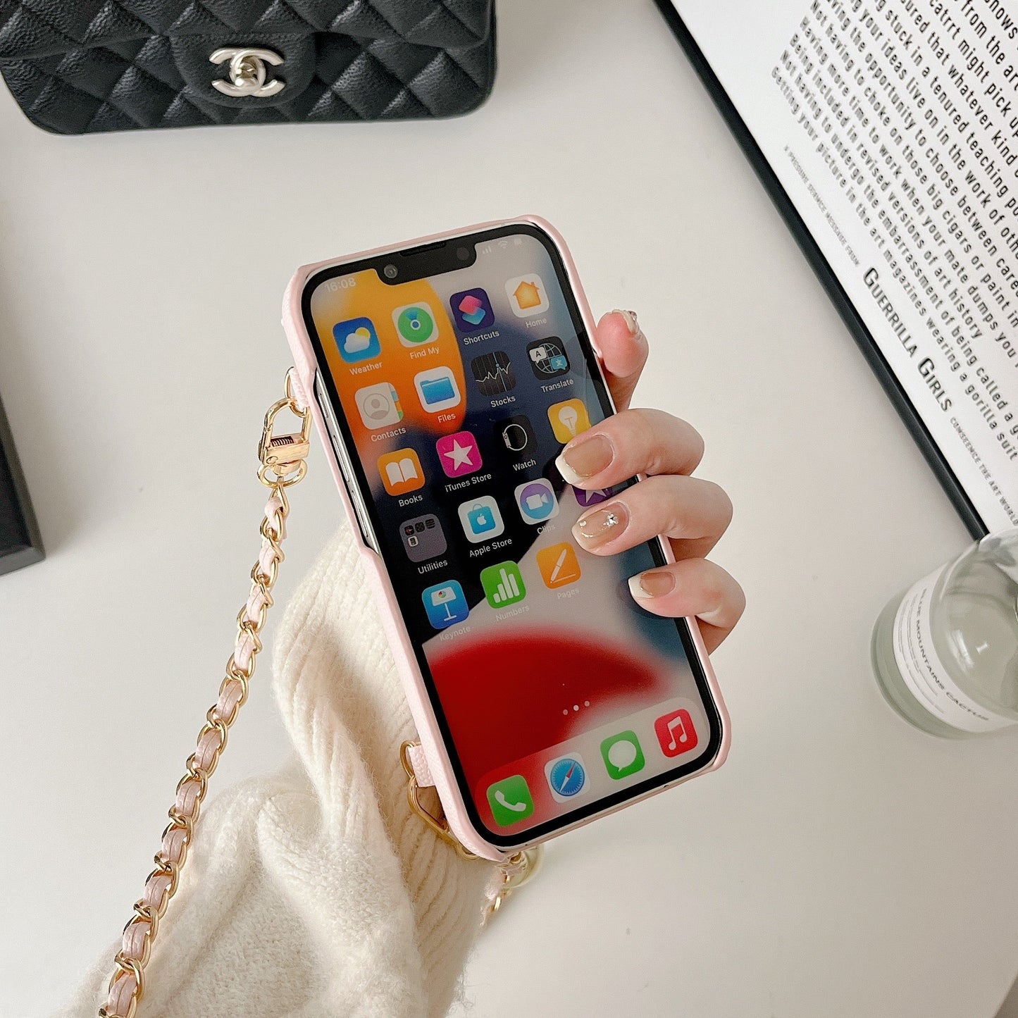 Custodia diagonale per iPhone, ultima novità