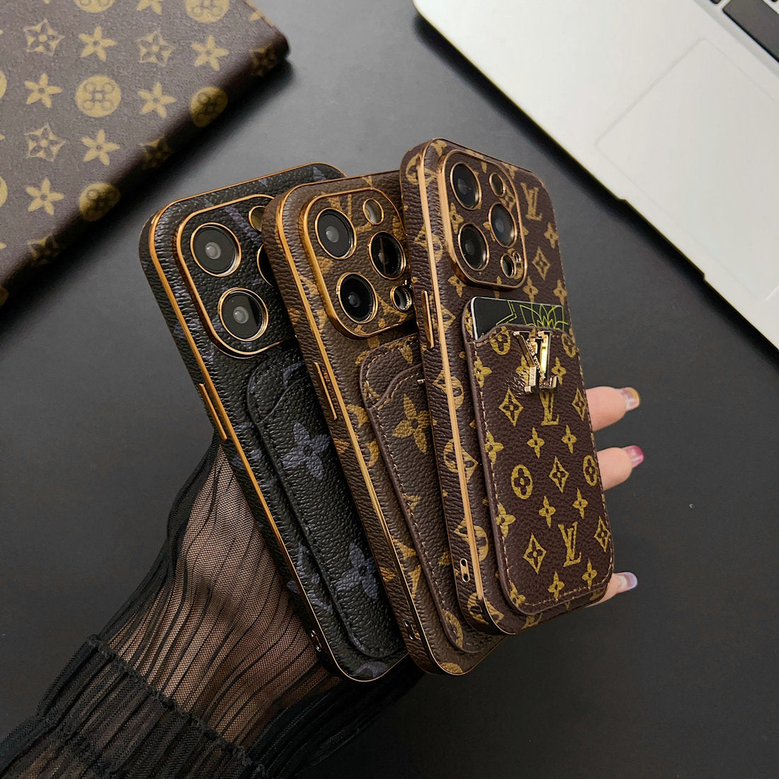 Custodia per telefono con porta carte in oro per iPhone