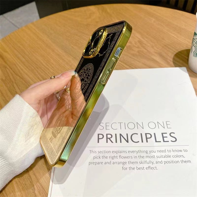Custodia per telefono con design dorato per iPhone