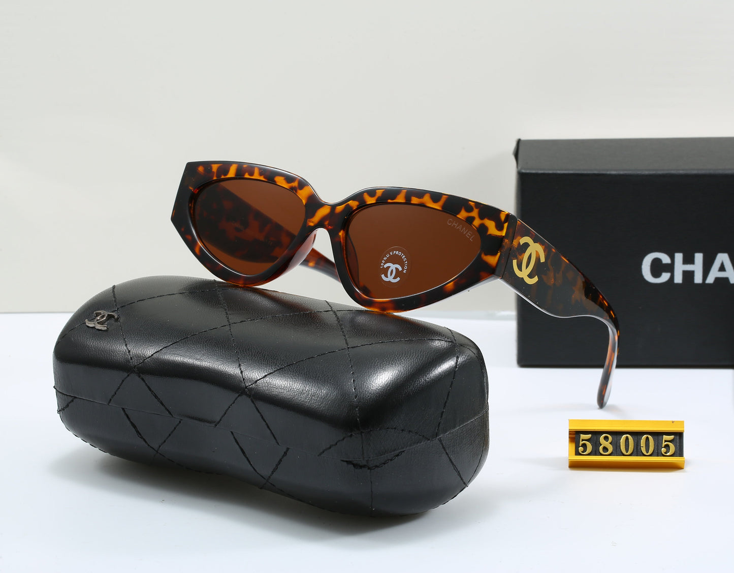 Retro Cat-eye Sunglasses