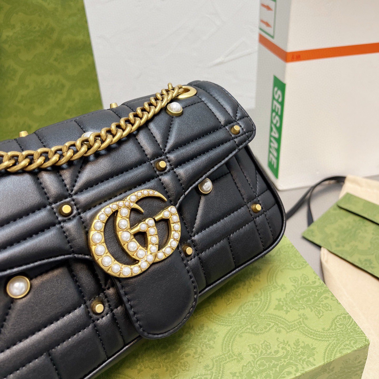 Borsa classica con manico Marmont Pearl