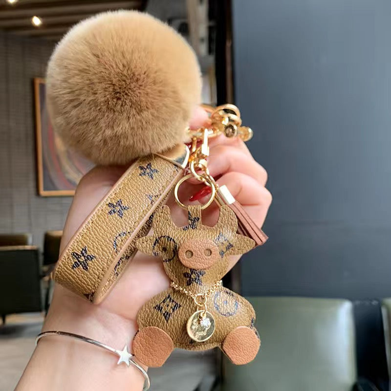 Creative Cow Fresh Key Chain Pendant - ERPOQ
