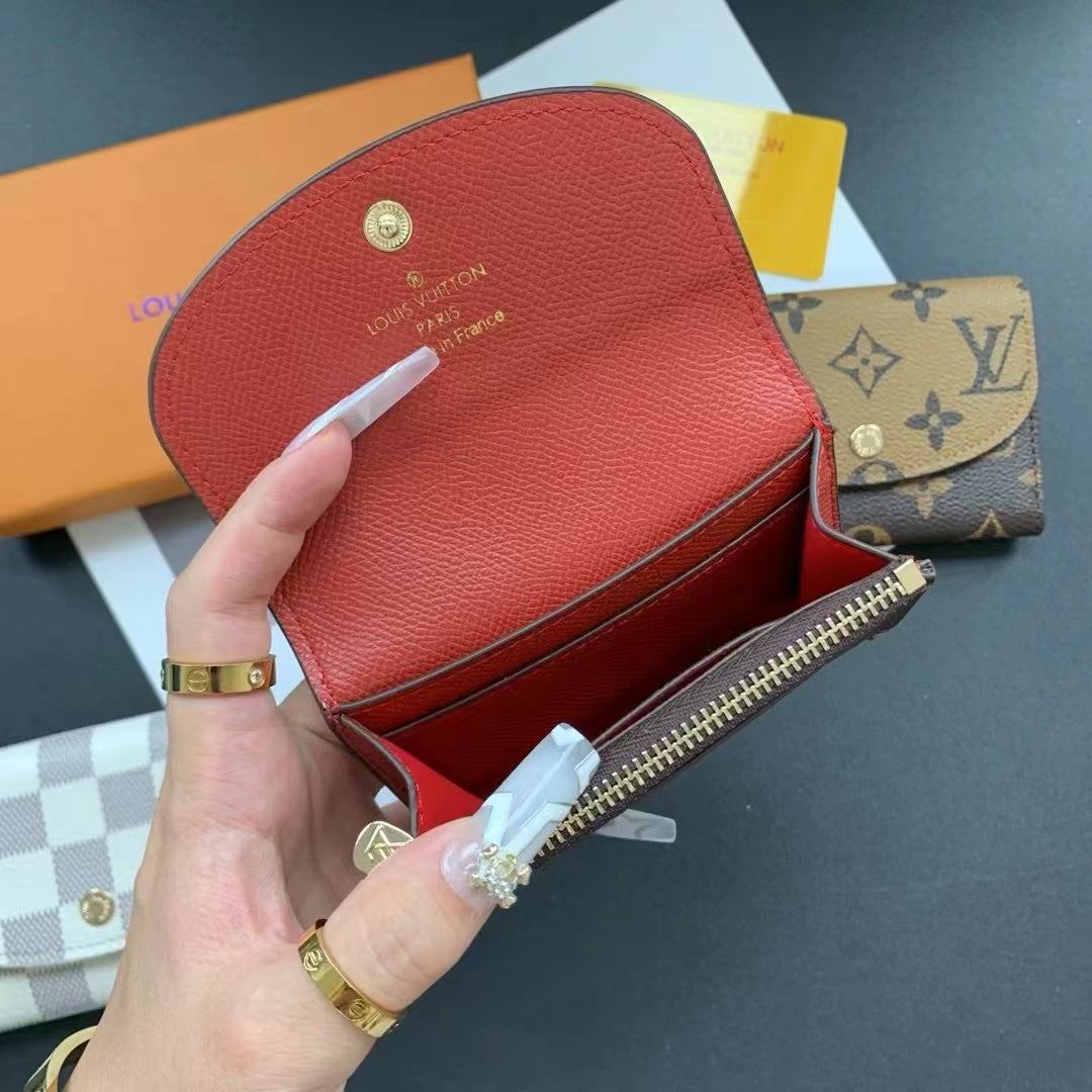 Portafoglio porta monete classico e alla moda