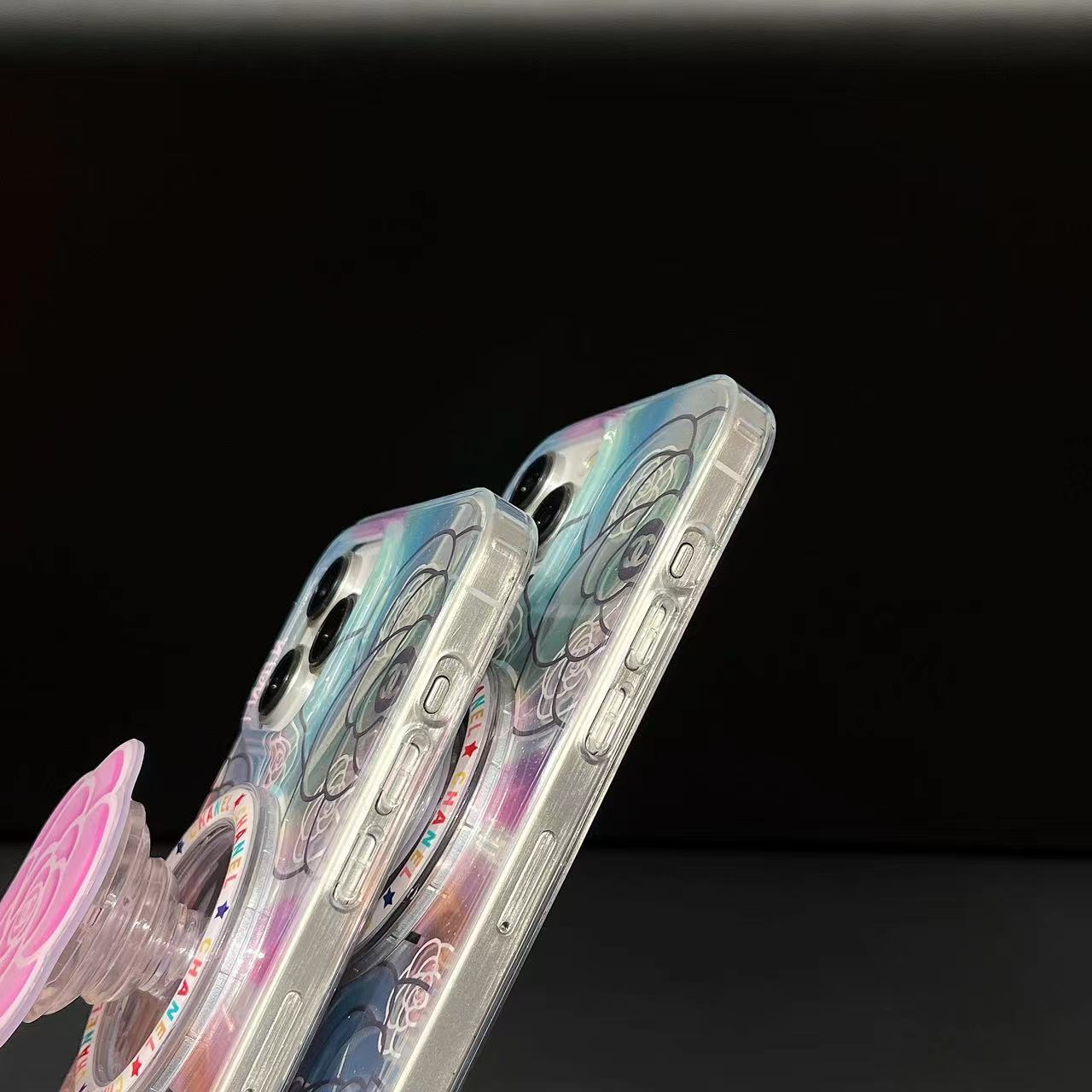 Custodia colorata per iPhone con design MagSafe