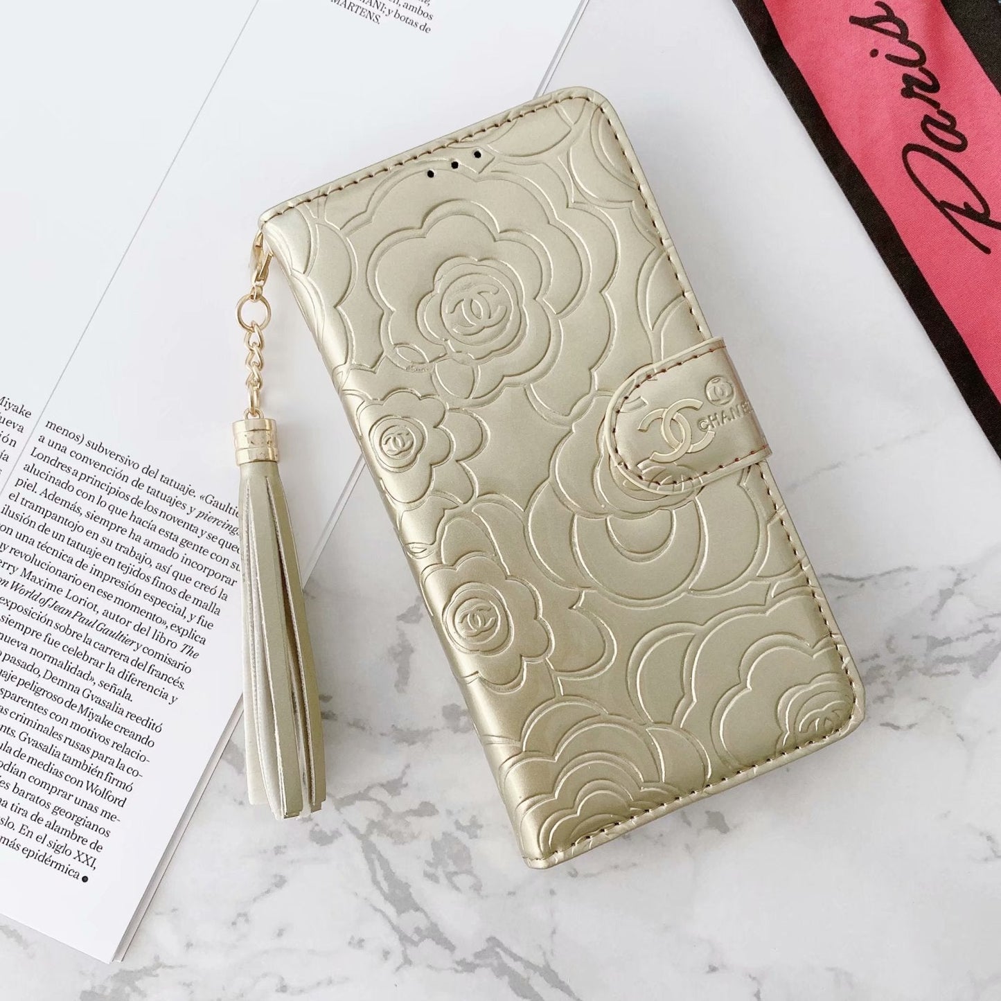 Custodia protettiva in pelle per iPhone