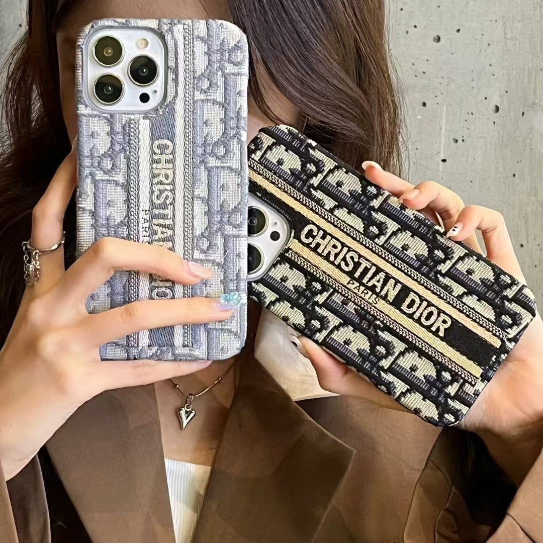 Custodia per telefono con disegni ricamati per iPhone