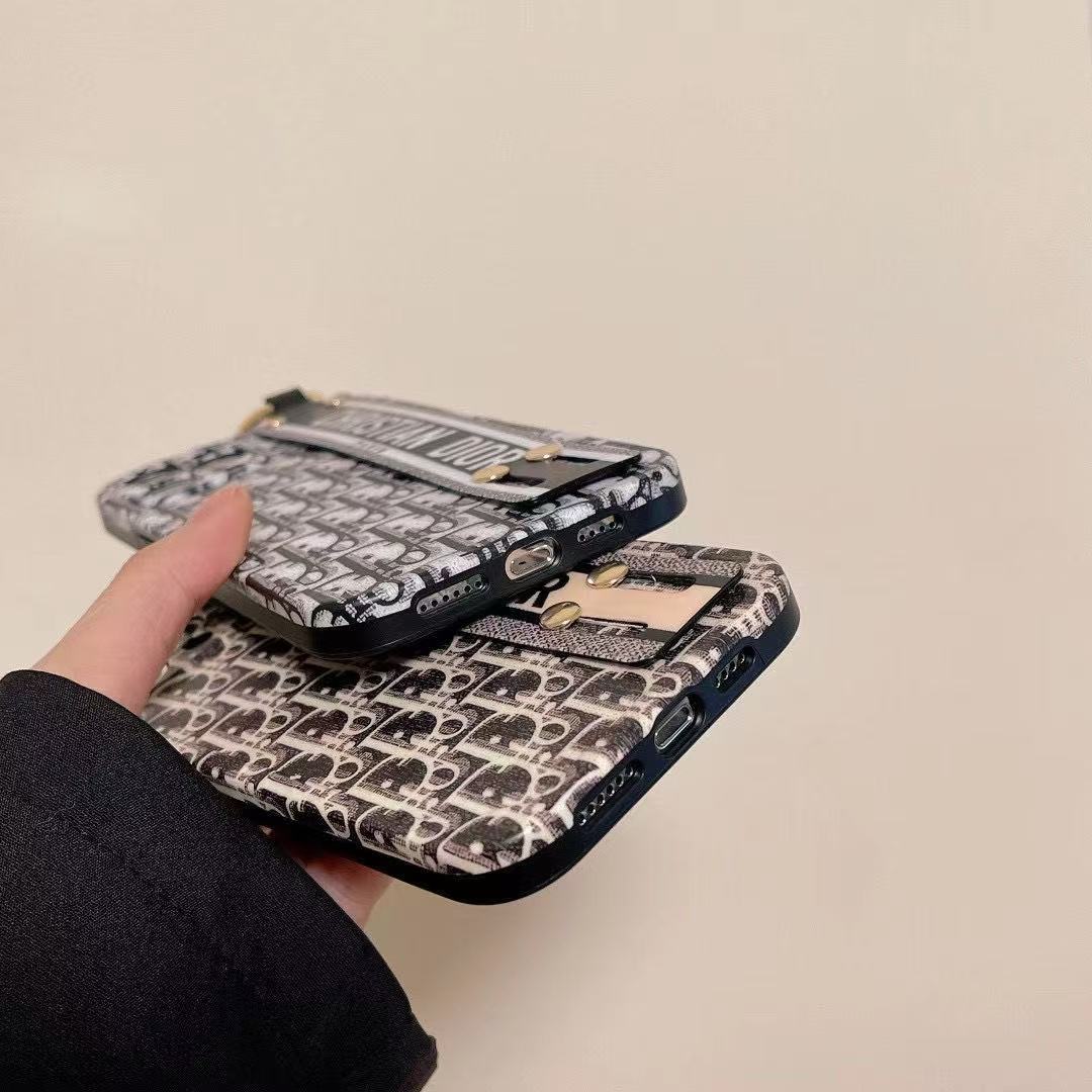 Nuova custodia da polso per iPhone