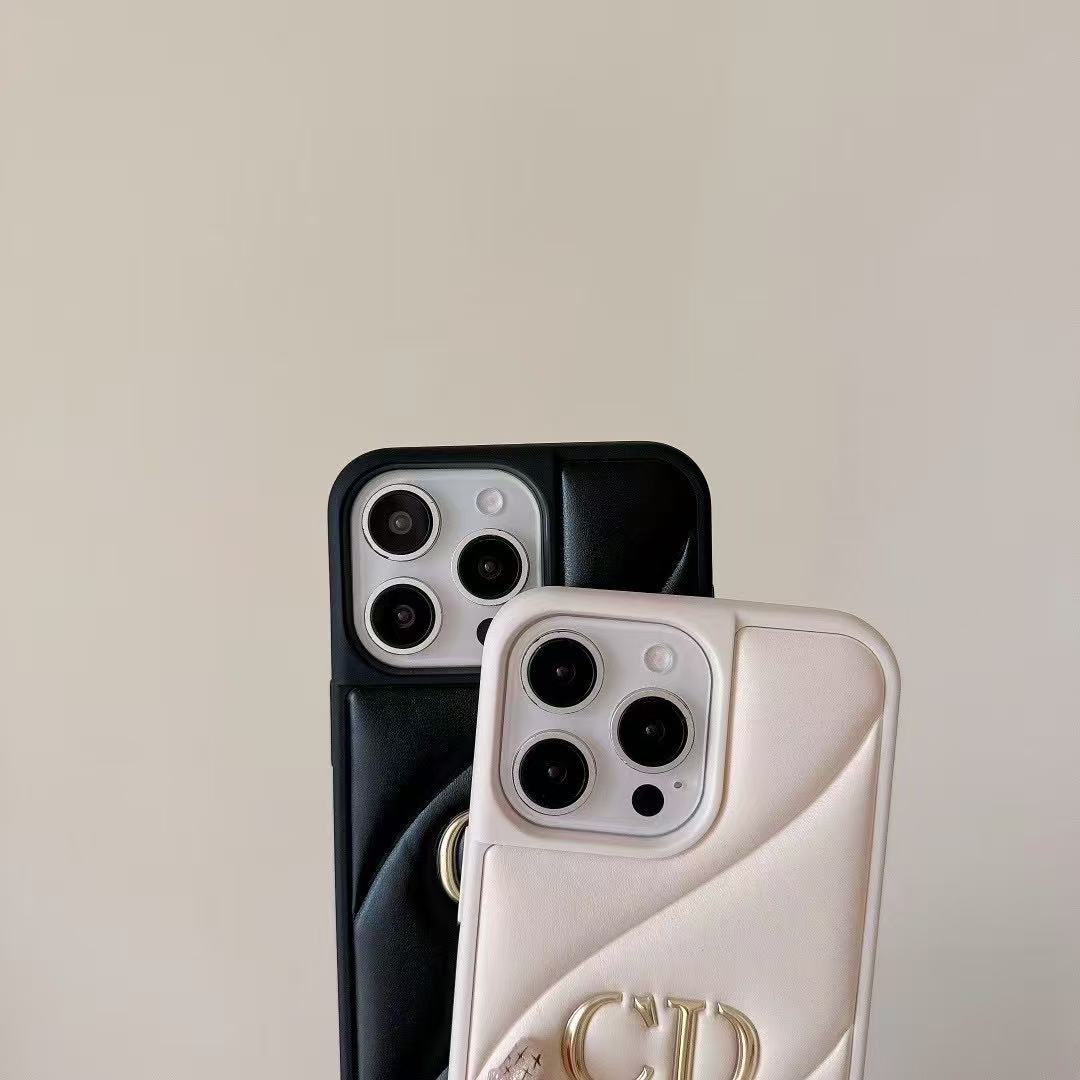 Nuova custodia in pelle per iPhone