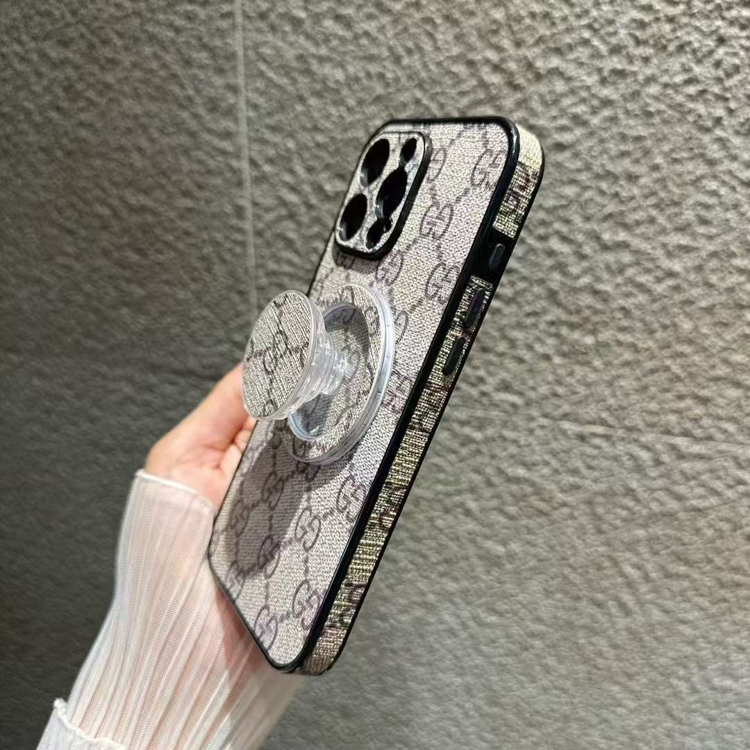 Custodia MagSafe per iPhone con protezione completa