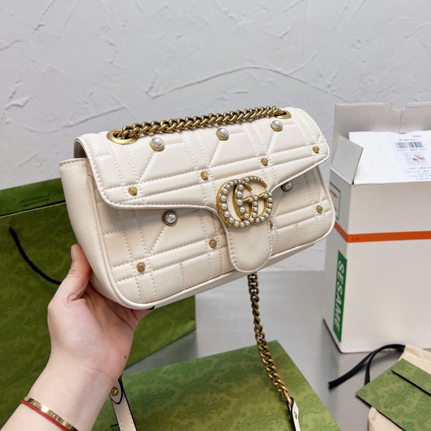 Borsa classica con manico Marmont Pearl