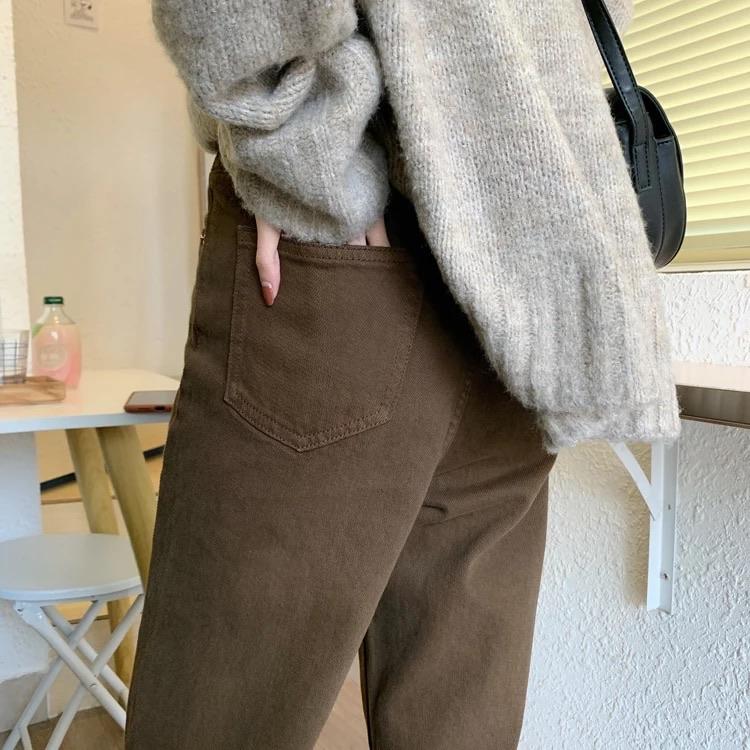 Jeans a gamba dritta color caffè