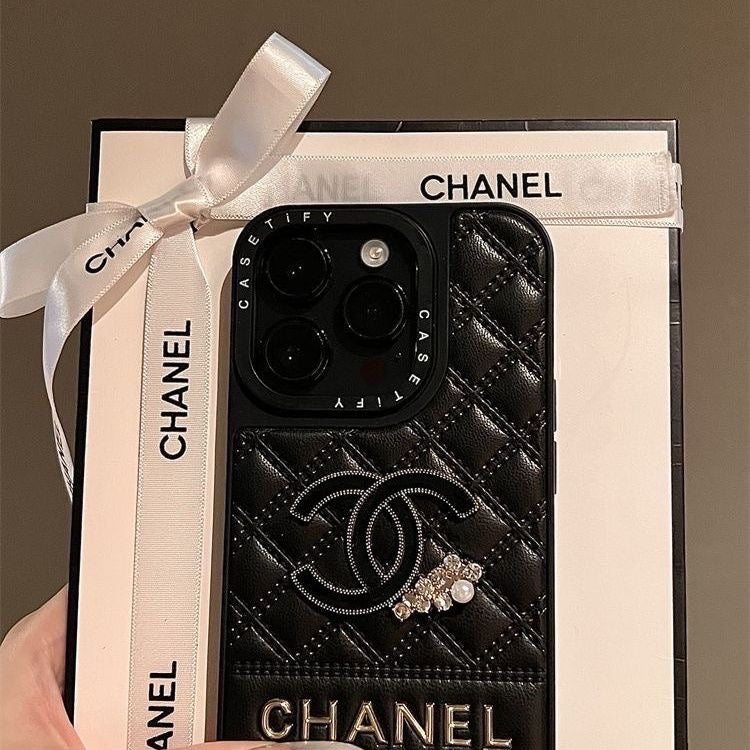 Custodia carina e alla moda per iPhone