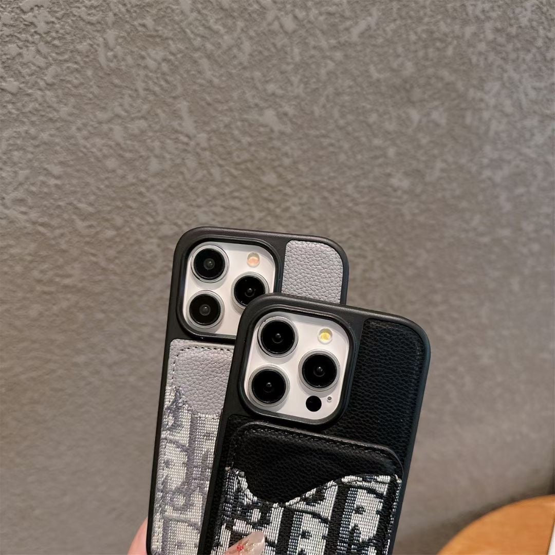 Custodia porta carte MagSafe per iPhone