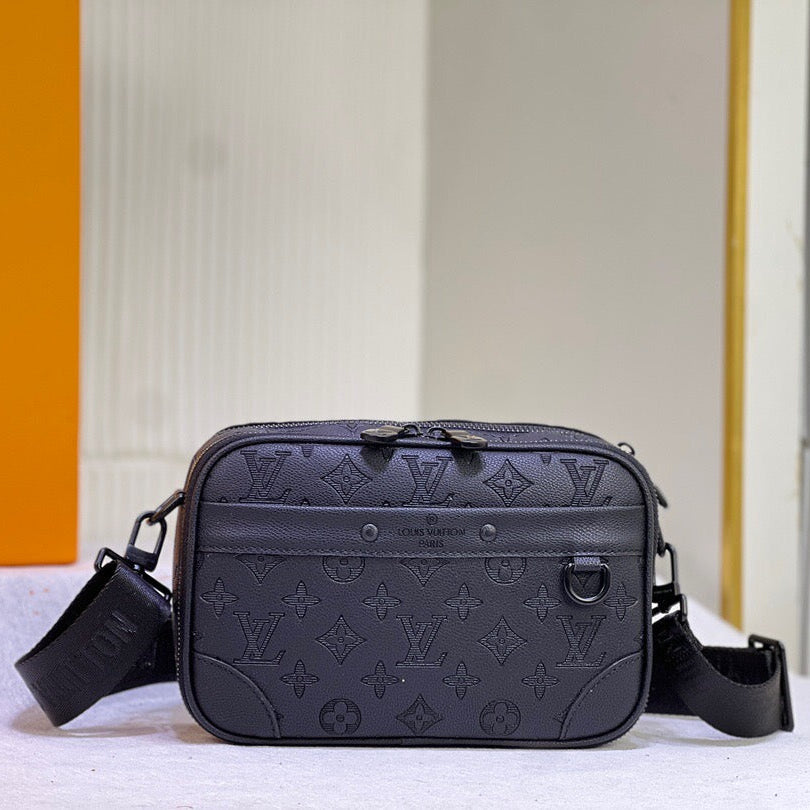 Borsa a tracolla quadrata stampata