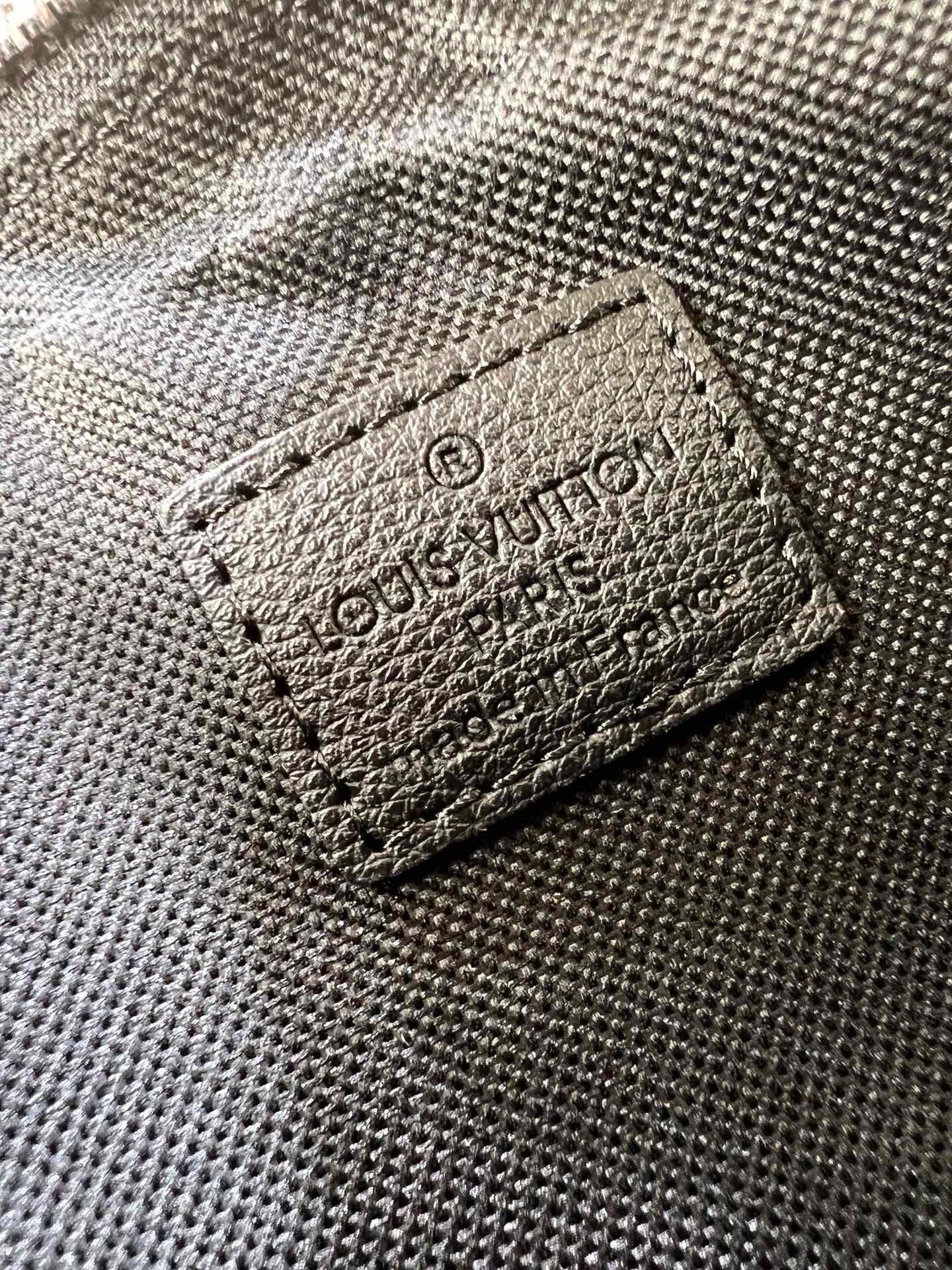 Borsa a tracolla quadrata stampata