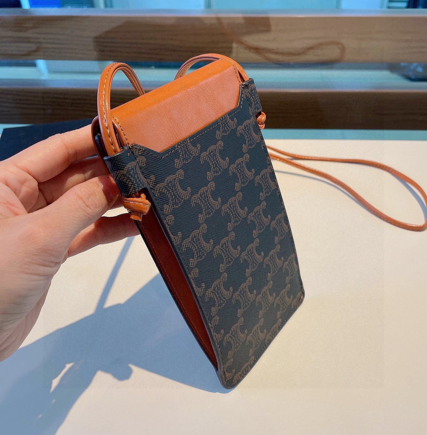Bellissima borsa per telefono con smart card