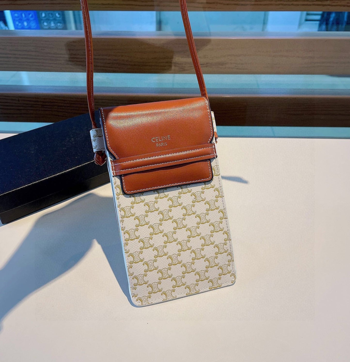 Bellissima borsa per telefono con smart card