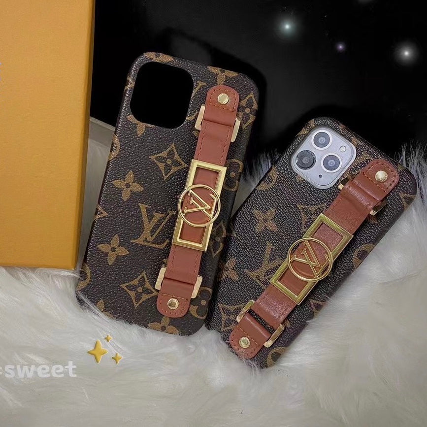 Custodia classica marrone per iPhone