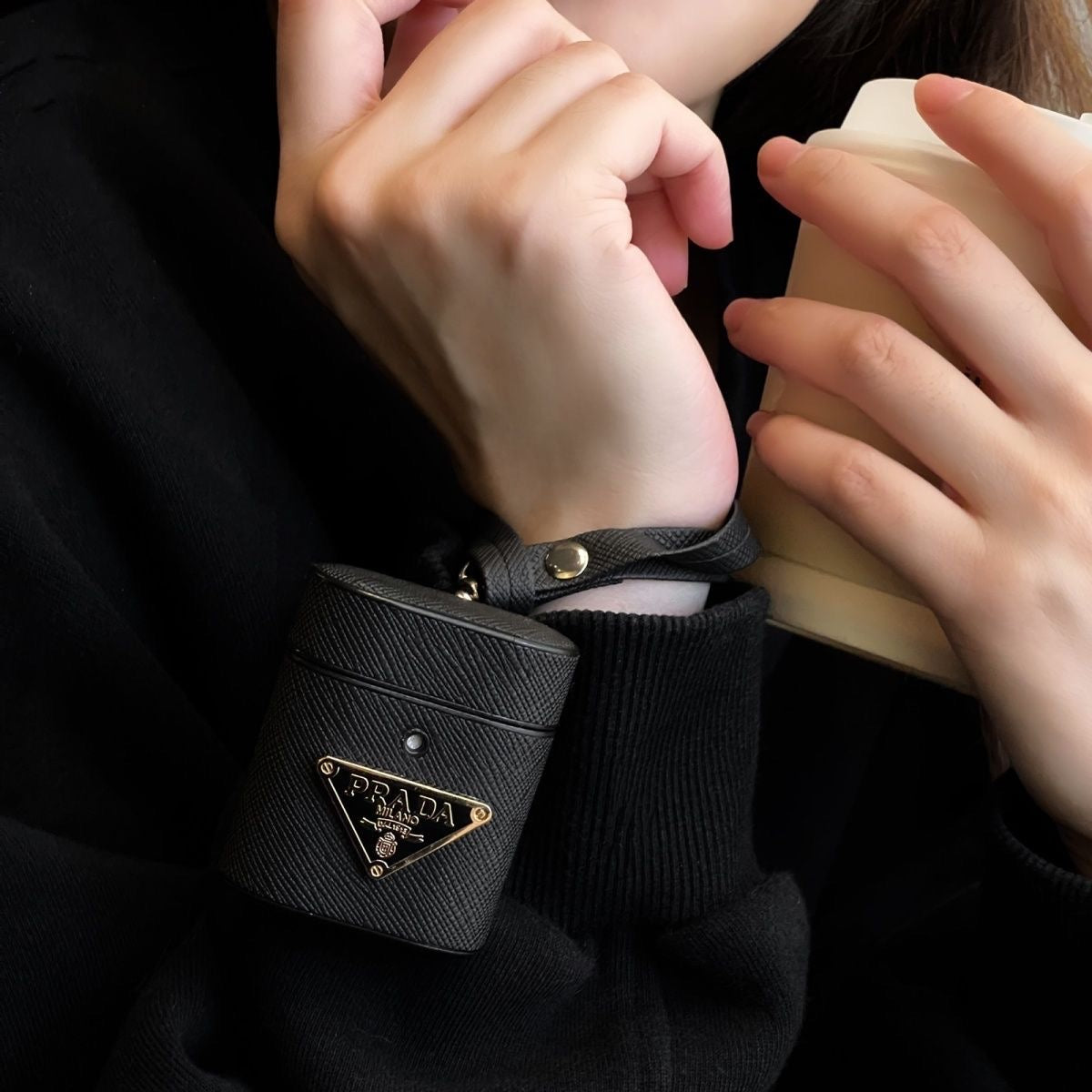 Custodia colorata per AirPods di tendenza