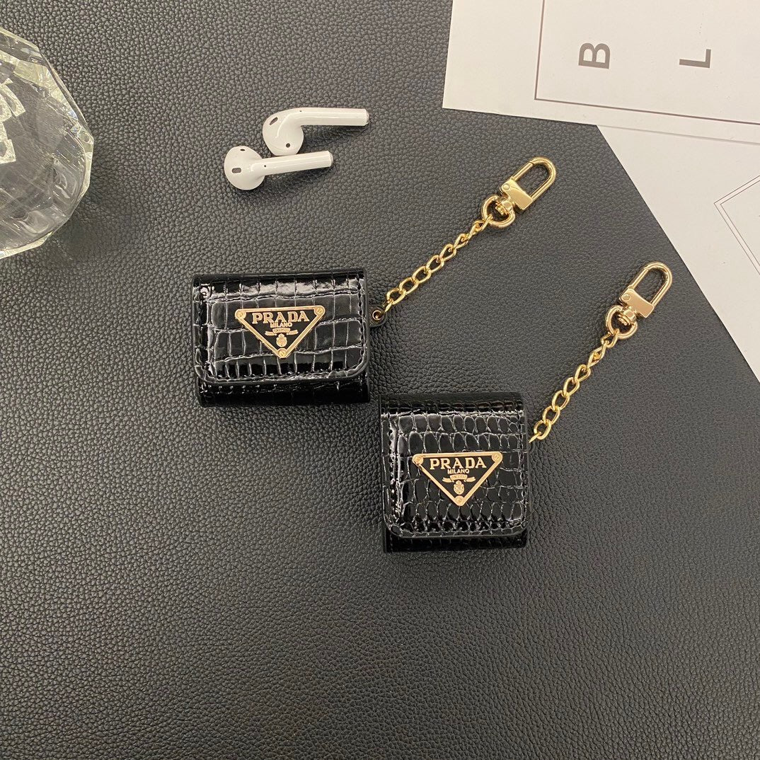 Custodie protettive per AirPods Miss Leather