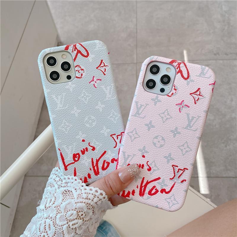 Custodia unica per iPhone con scritta "Love"