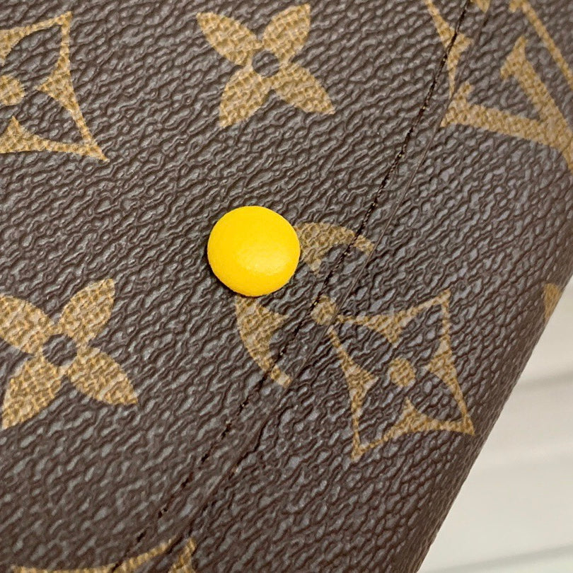 Fermagli per portafoglio a forma di fiore giallo marrone