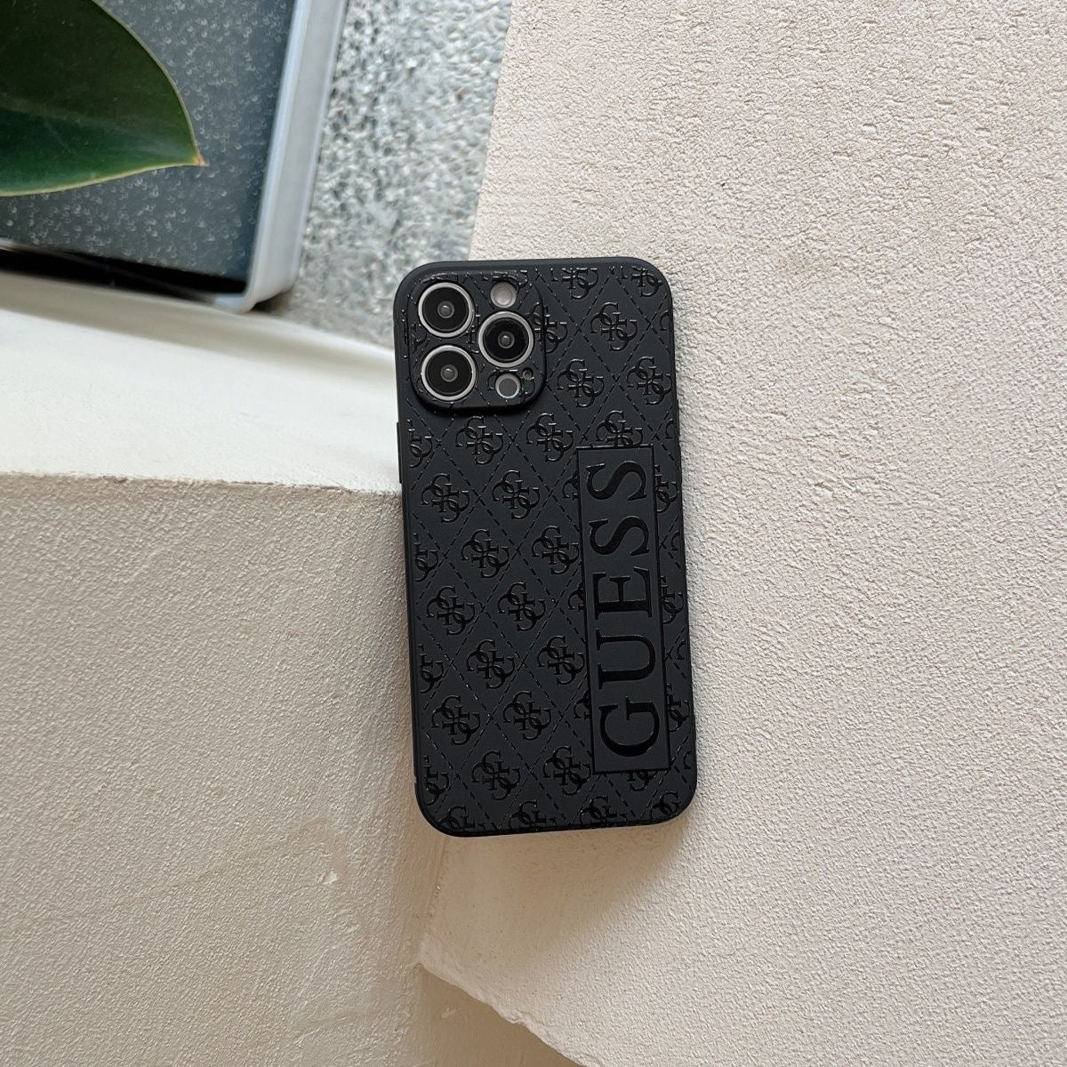 Custodia per telefono con design nero per iPhone