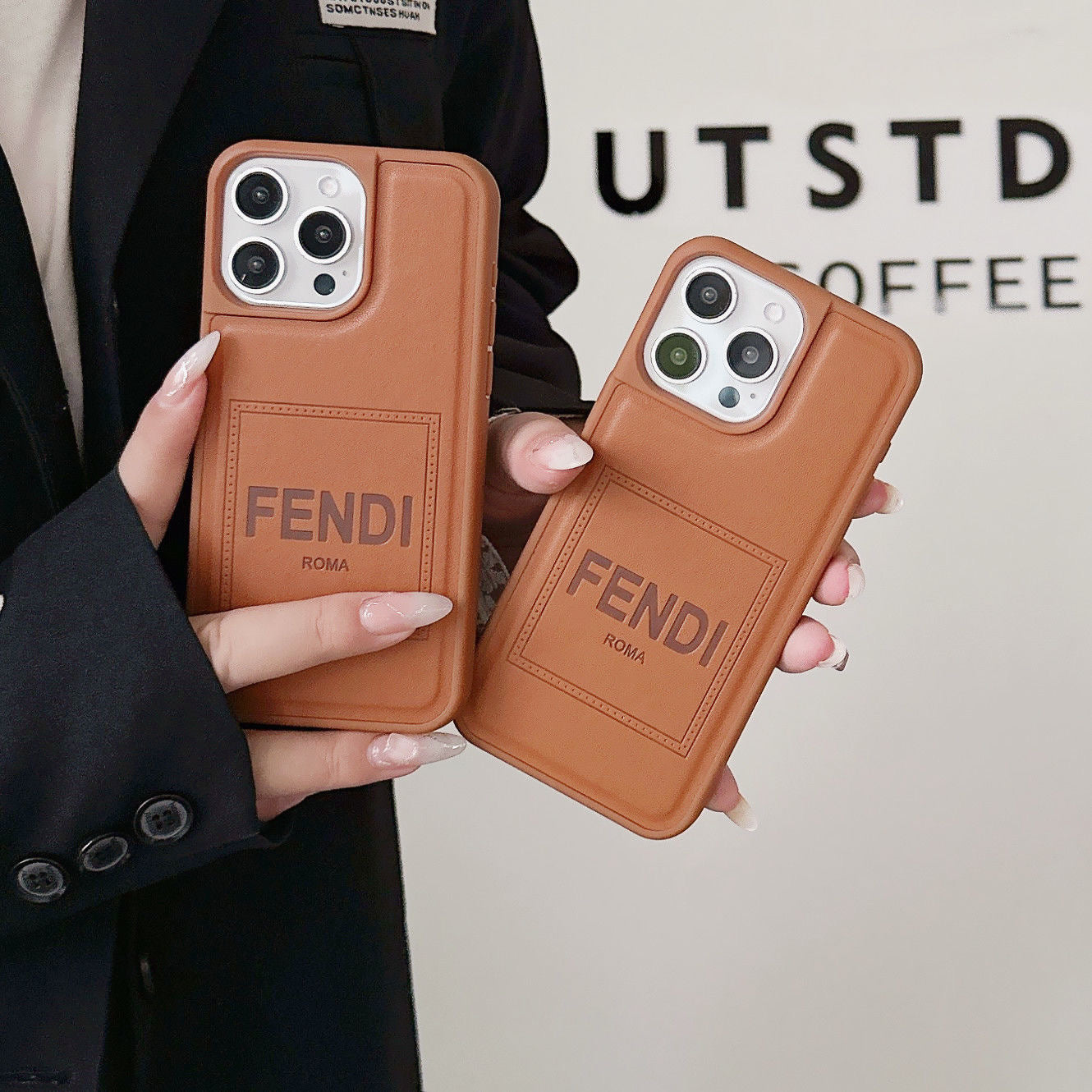 Custodia per telefono Well Brown per iPhone