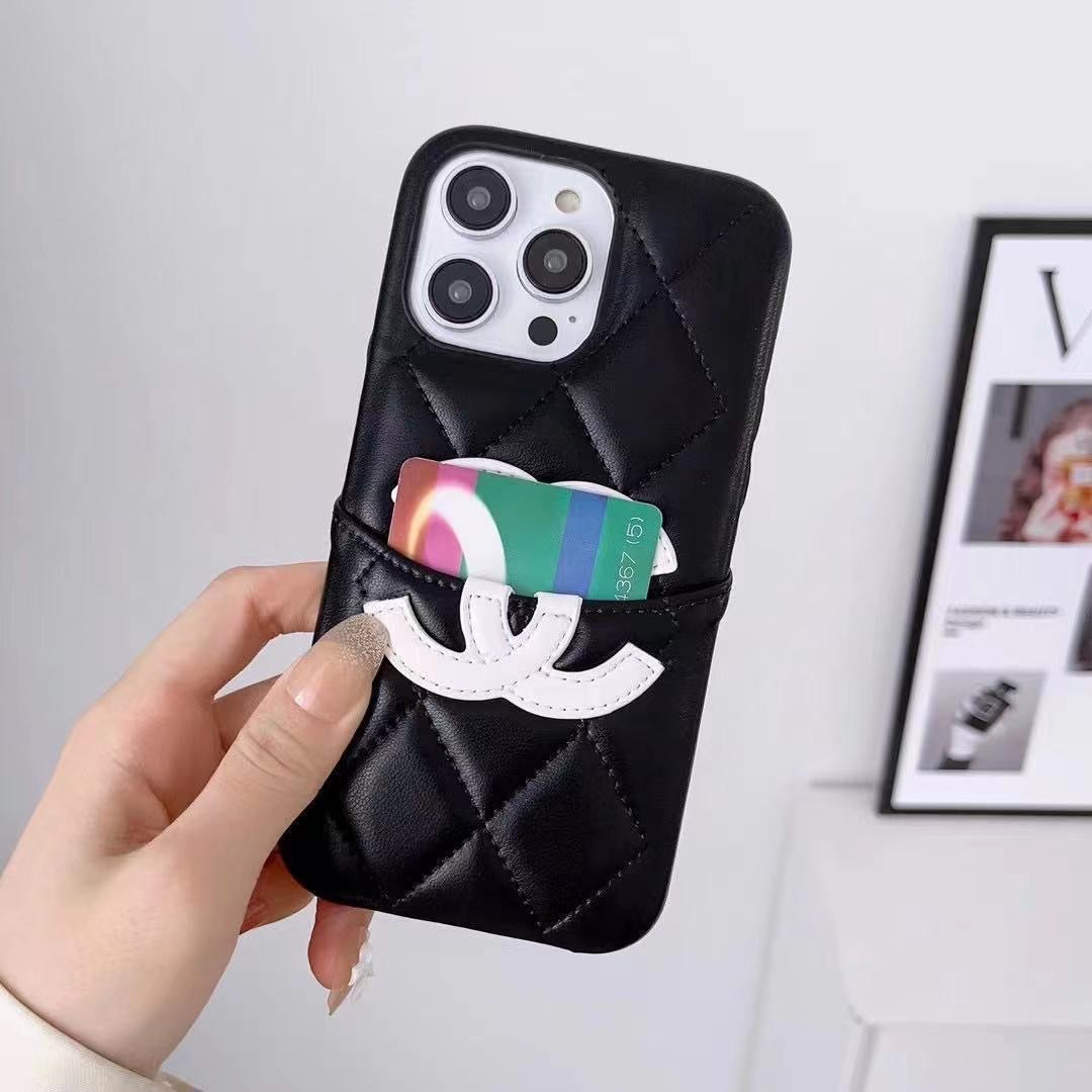 Custodia in vera pelle per iPhone