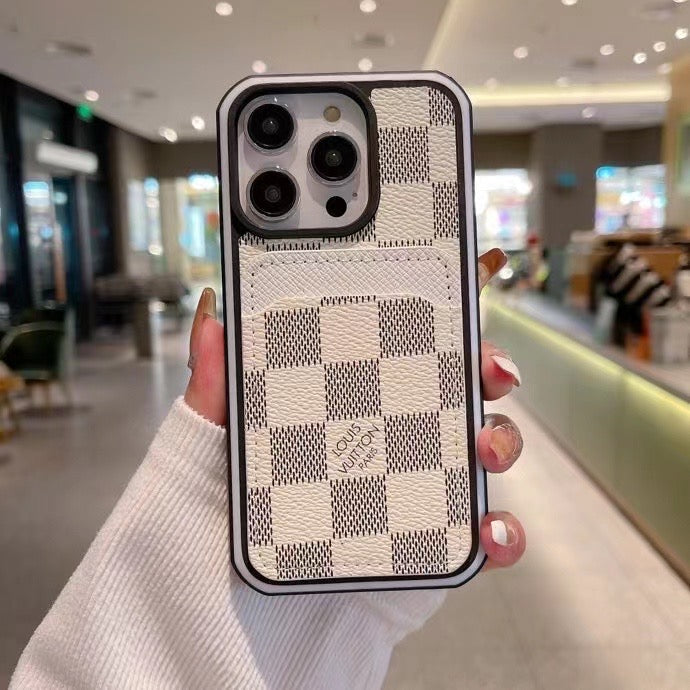 Custodia classica in pelle per iPhone