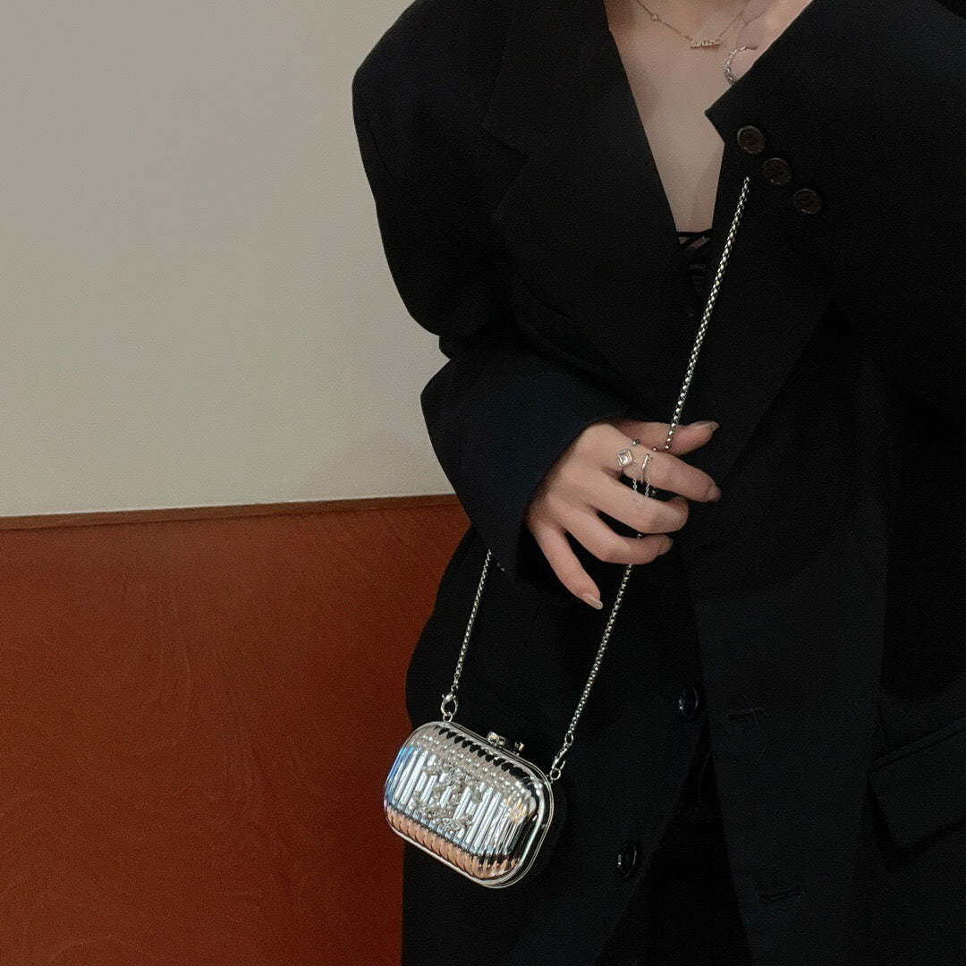 Portafoglio porta monete con brillantini e borsa per telefono