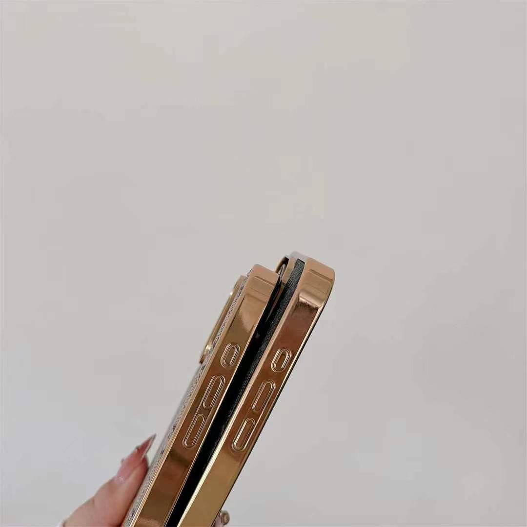 Nuova custodia classica per iPhone