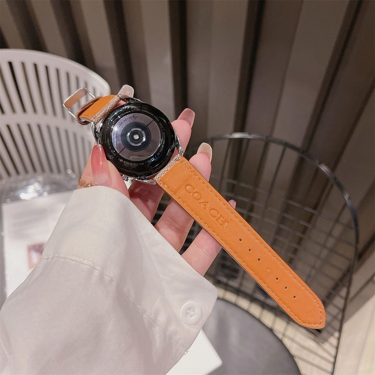 Cinturini Galaxy Watch freschi e alla moda