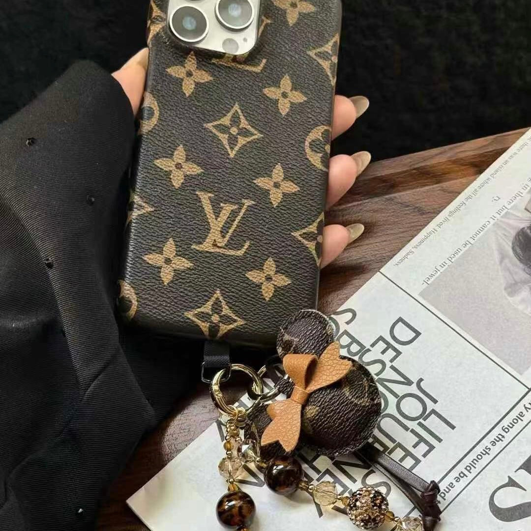 Custodia per telefono con catena marrone completa per iPhone