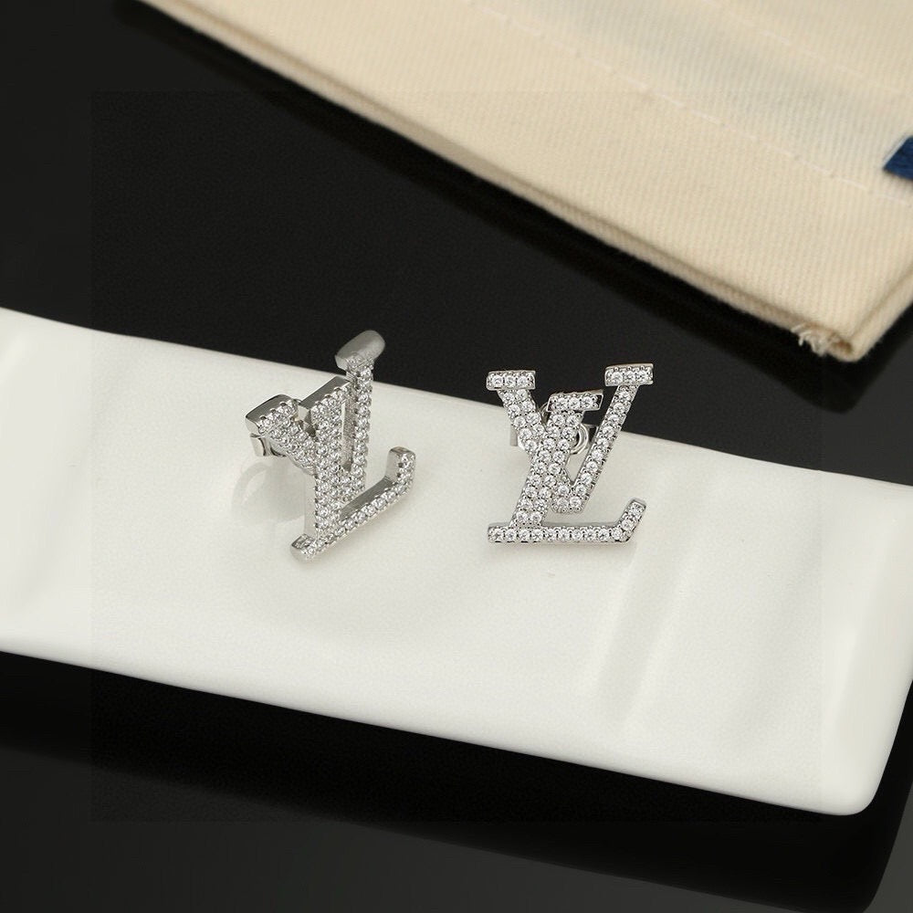 Orecchini asimmetrici con strass
