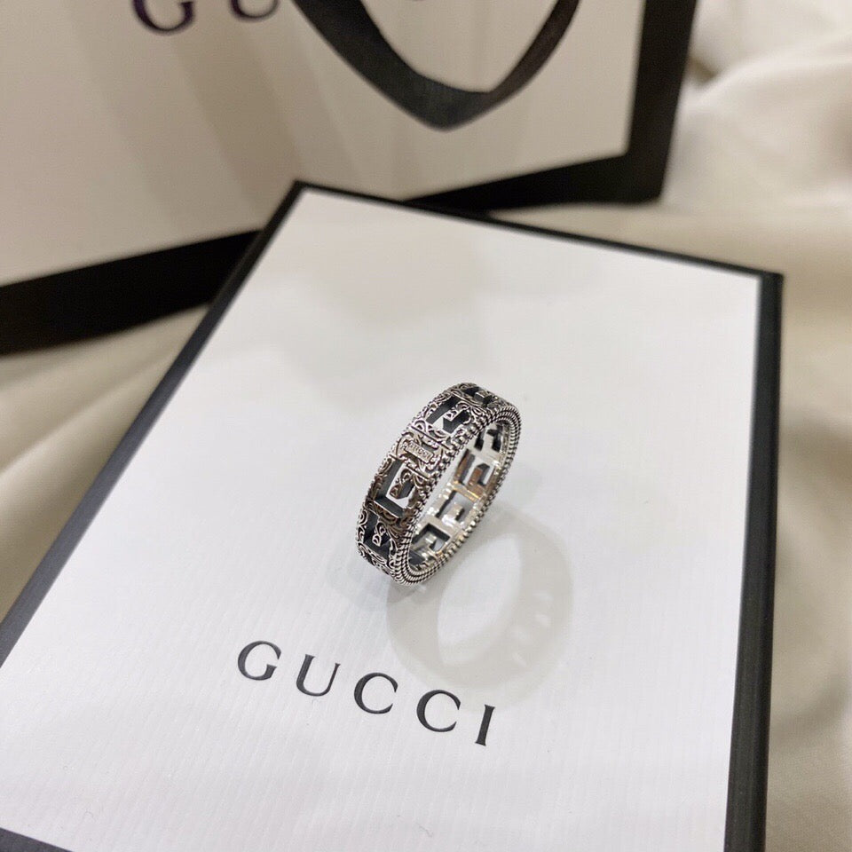 Anello sottile vintage in argento sterling con scheletro