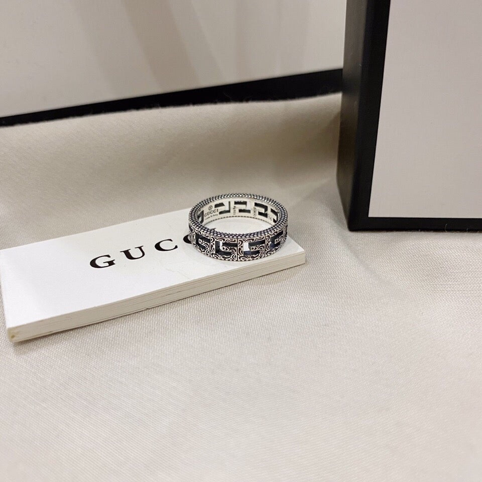 Anello sottile vintage in argento sterling con scheletro