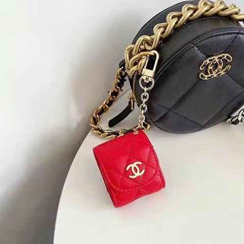 Custodia in pelle per AirPods carina
