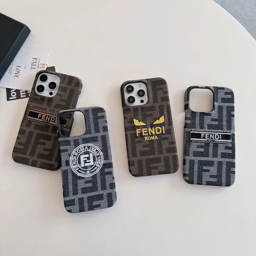 Nouvelle coque Galaxy brodée pour Samsung