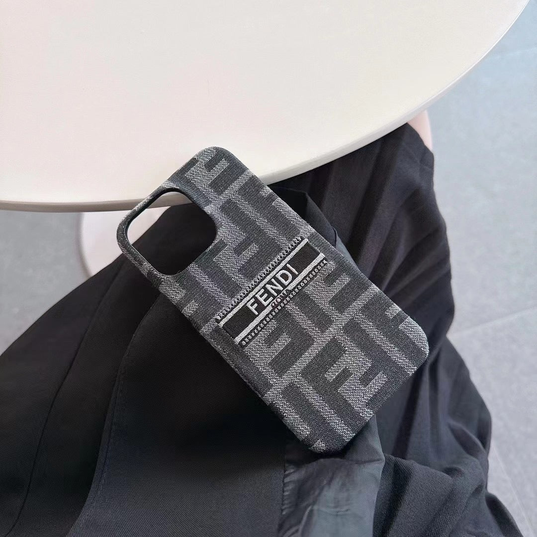 Nouvelle coque Galaxy brodée pour Samsung