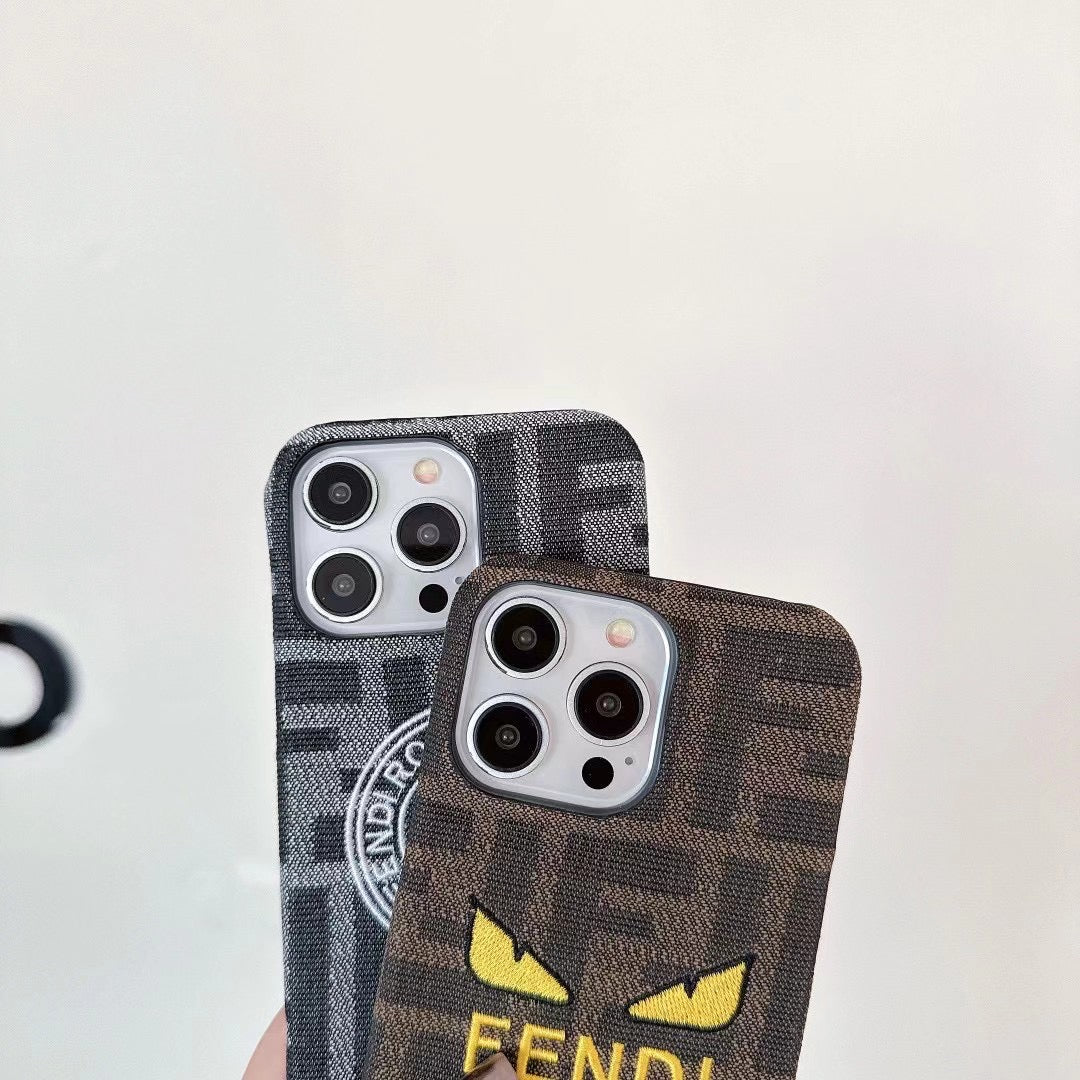 Nouvelle coque Galaxy brodée pour Samsung