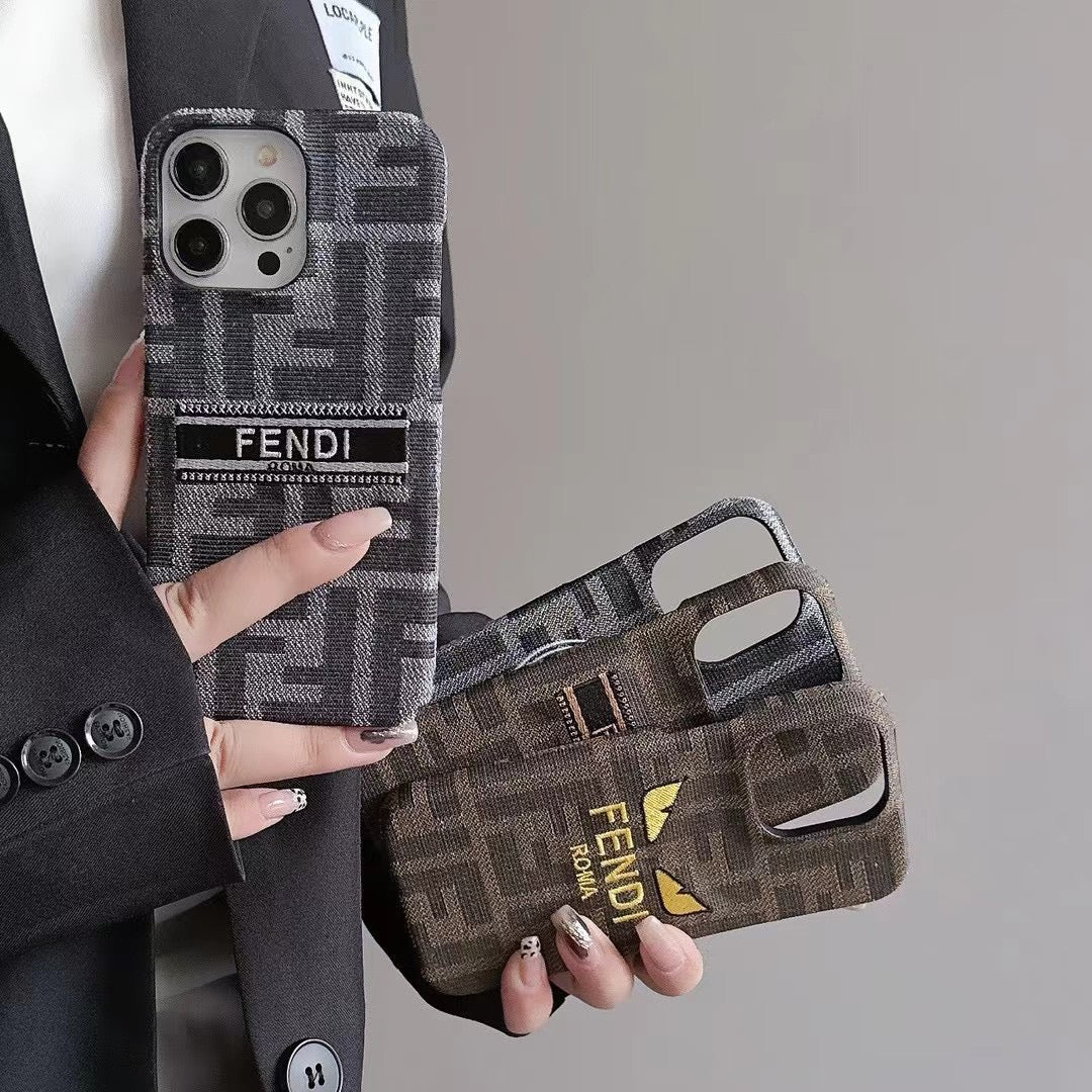 Nouvelle coque Galaxy brodée pour Samsung