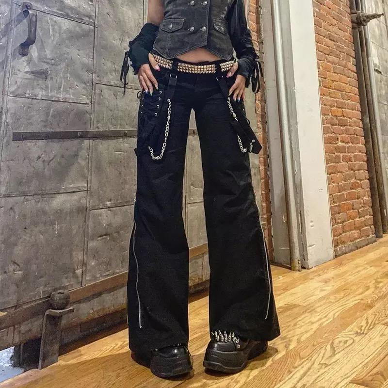 Pantaloni a gamba larga e vita bassa Y2k