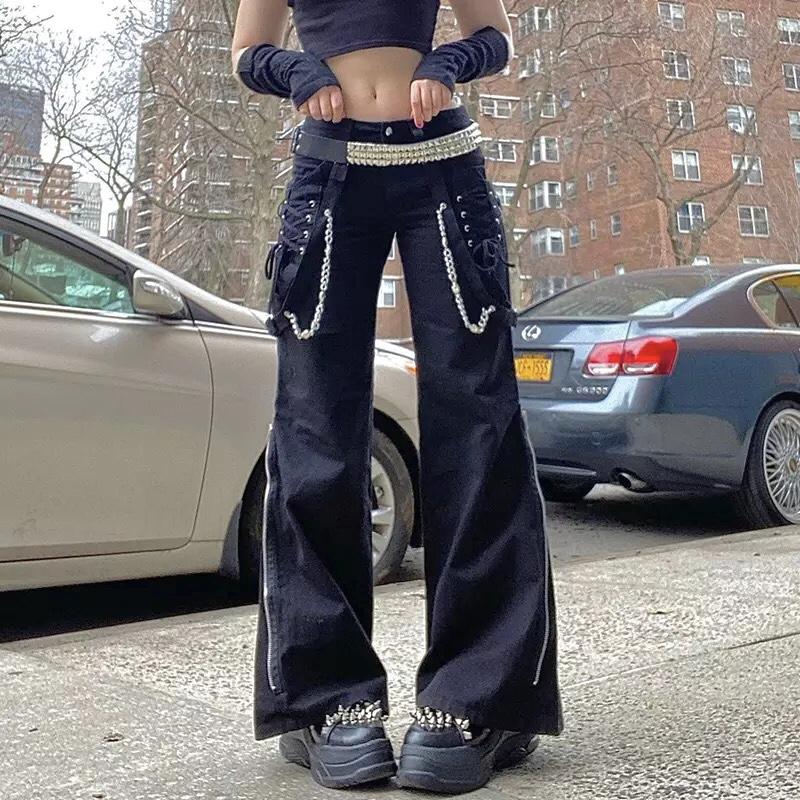 Pantaloni a gamba larga e vita bassa Y2k