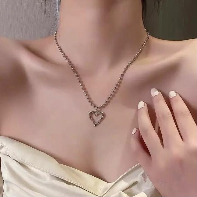 Collana "Cuore Y2K"