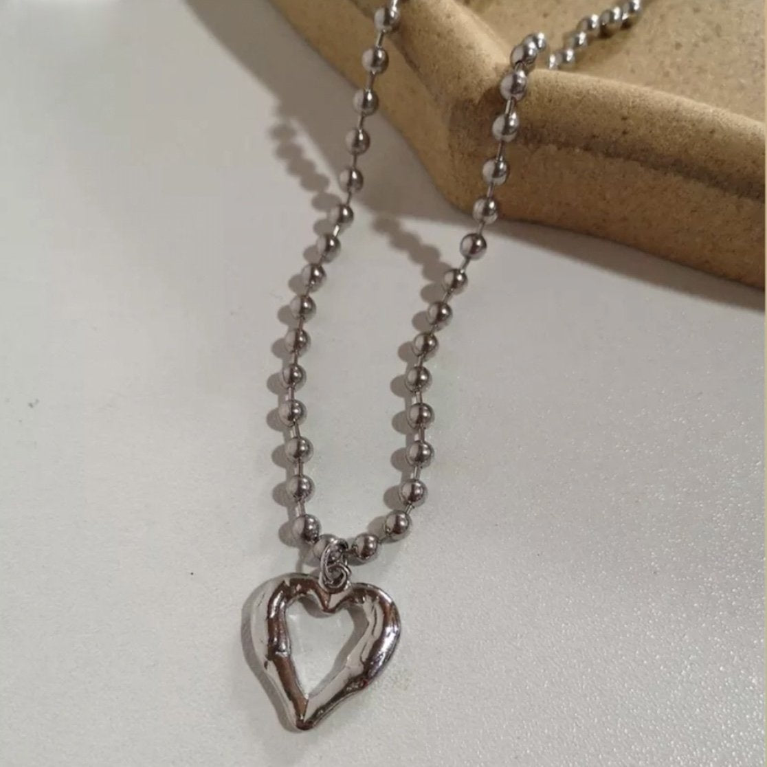Collana "Cuore Y2K"
