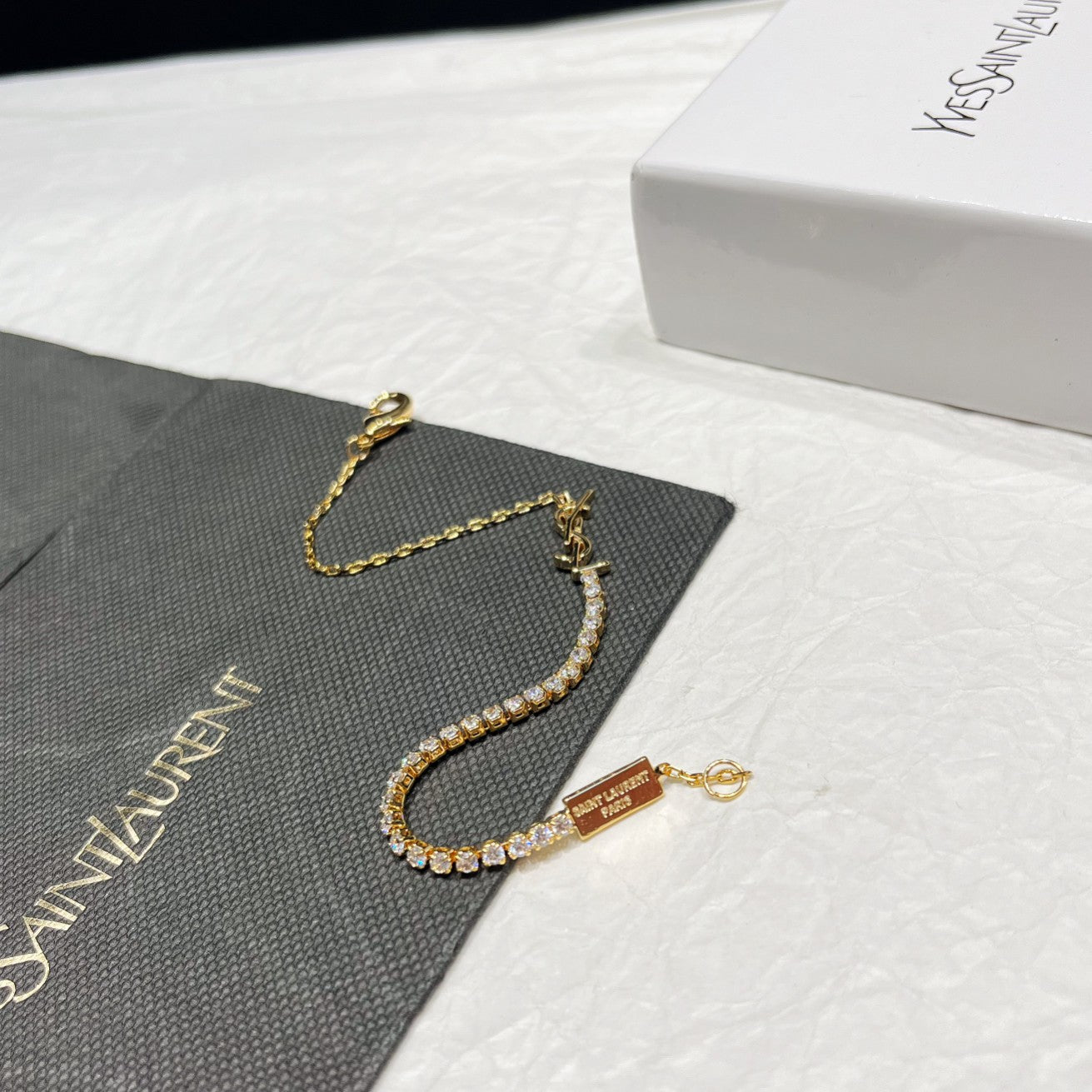 Braccialetto alla moda con strass