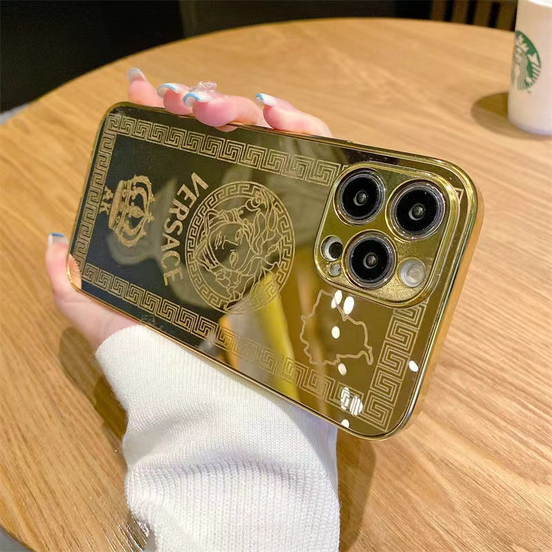 Custodia per telefono con design dorato per iPhone