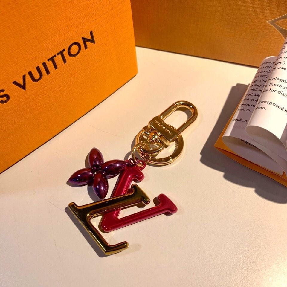 Ciondolo rosso alla moda